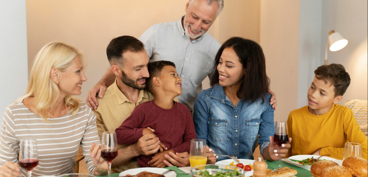 Comer Juntos En Familia 