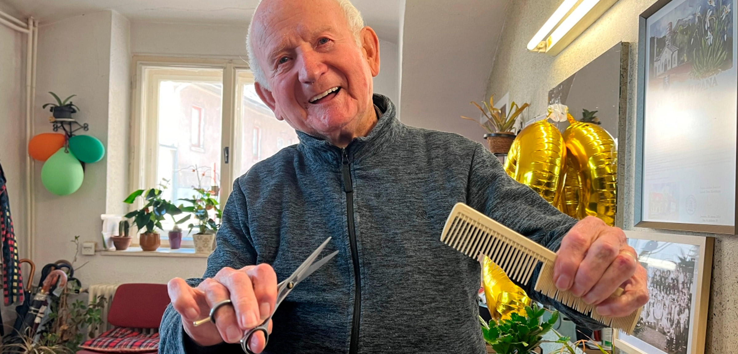 Janez, de 90 años, sigue apasionado