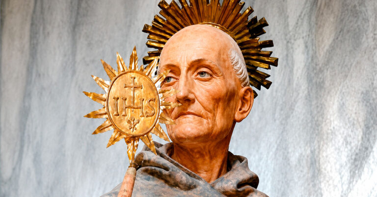 Santoral 20 de mayo | San Bernardino de Siena, San Protasio Chong Kurbo y Beata Columba de Rieti